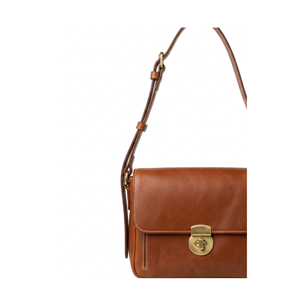 The Atelier Flap Crossbody - 02 Saddle Gusset Profile